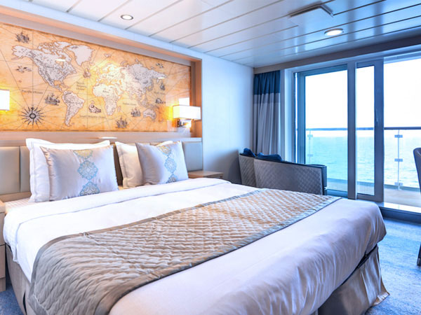 Ocean Explorer, Category PS, Palatial Veranda Stateroom, Room with Bed