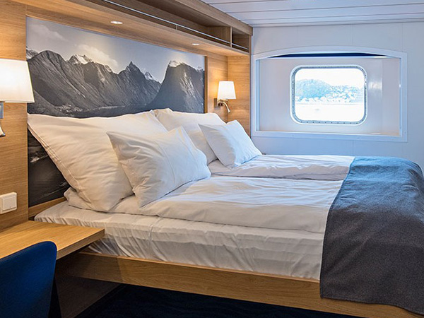 Category USPD Arctic Superior cabin on the Hurtigruten ms Kong Harald